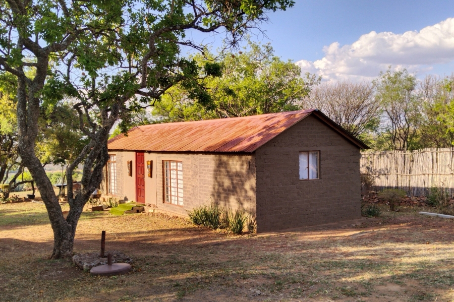 4 Bedroom Property for Sale in Broederstroom North West